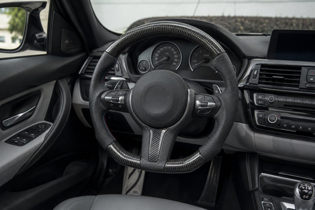 bmw-f80-m3-flat-bottom-carbon-steering-wheel.jpg