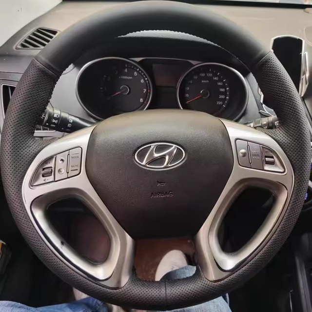 Custom Car Steering Wheel Braid Cover 100% Fit For Hyundai ix35 Tucson 2011 2012-2015 Auto Interior Accessories Steering Wrap