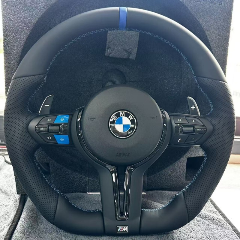 Integrated steering wheel for BMW F93 5 Series, 6 Series, and 8 Series